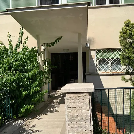 Vatican Fairytale Garden Maison d'hôtes *